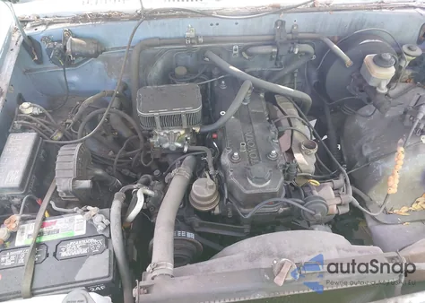 1989 Toyota Pickup 1/2 Ton Short Wheelbase z USA, uszkodzony, nr VIN JT4RN81R5K0036032